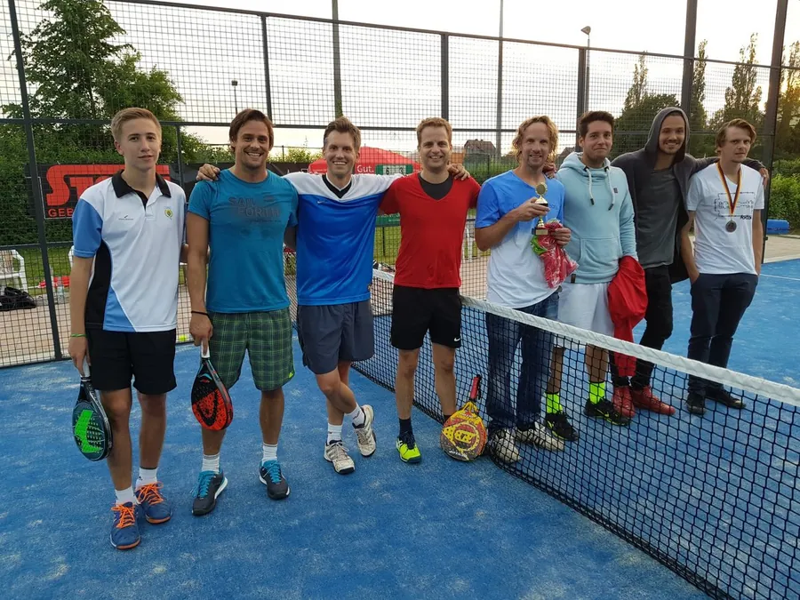 Siegerehrung eines Padel-Turniers in Bremen 2017
