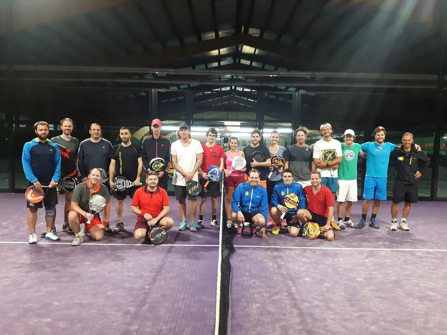 Großes Gruppenfoto der Teilnehmer des GPS-500-Turniers in Essen 2017